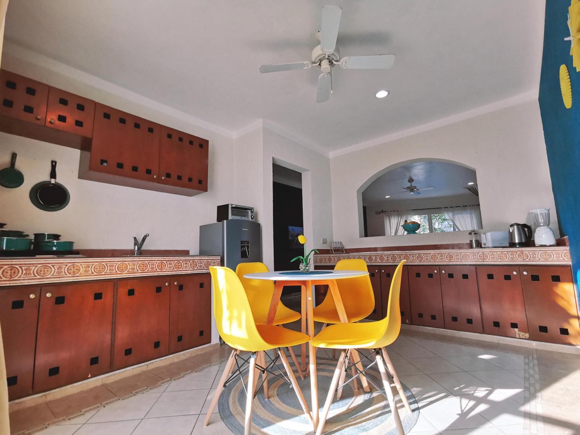 Beautiful & Cozy Near Beach Apartment Pool & Kingsize Bed カンクン 部屋 写真